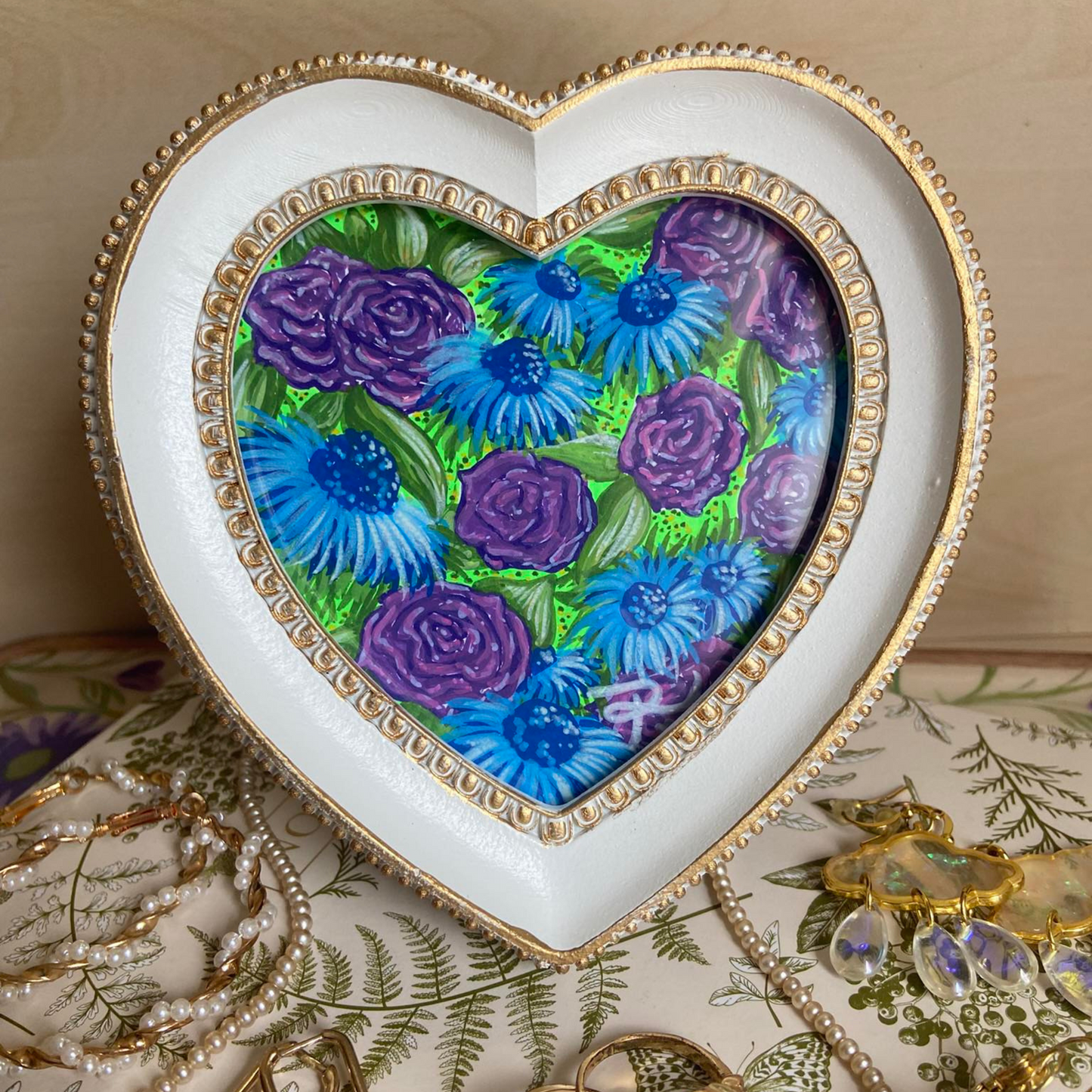 Mini Artwork-Painting-Blue & Purple Florals in White & Gold Heart-Shaped Frame